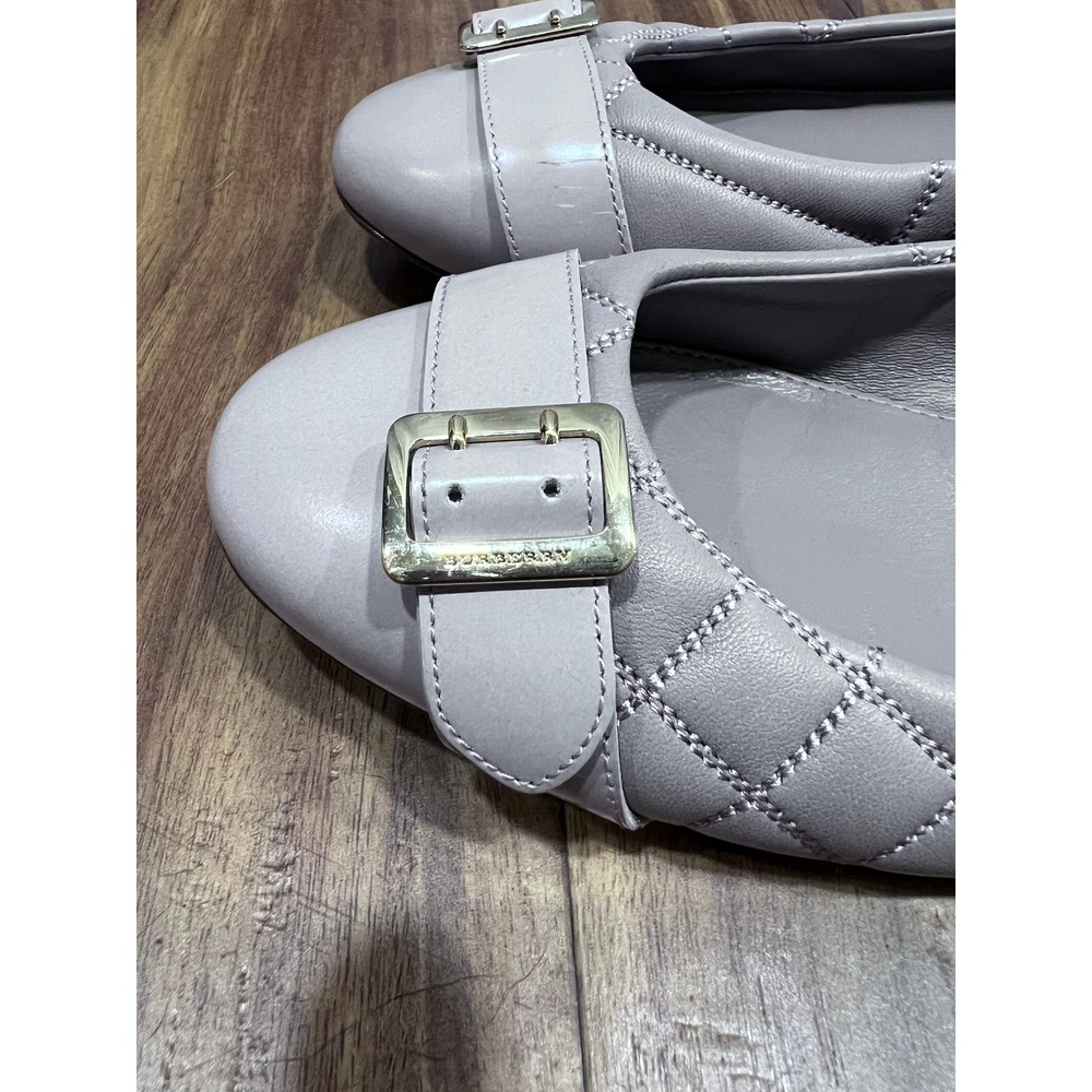 Burberry Taupe Quilted Leather Buckle Ballet Flats Gold Hardware Shoes US 7 - Picture 10 of 12